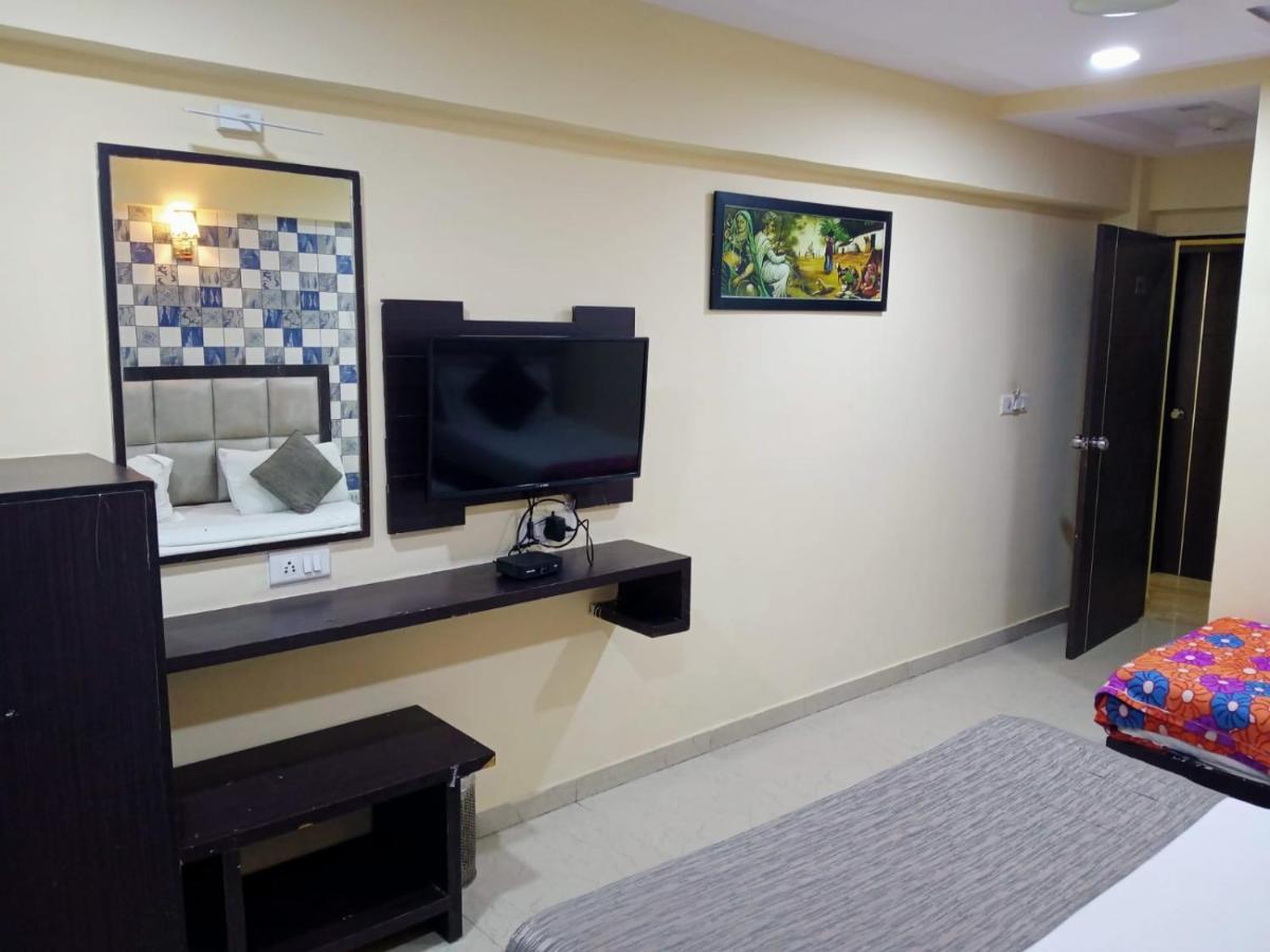 Hotel Dream Inn Ahmadábád Kültér fotó